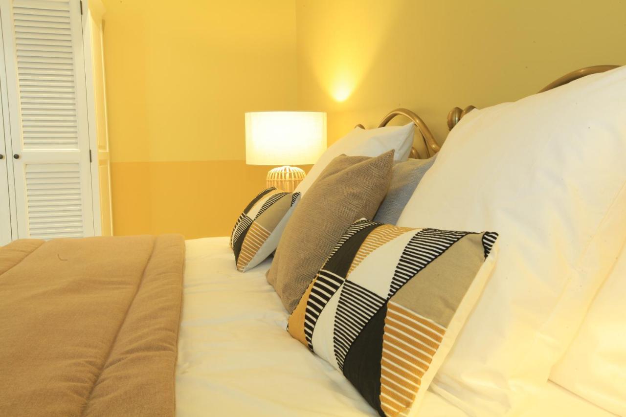 Chambres D' Hotes Les Ormes Сен-Реми-де-Прованс Экстерьер фото